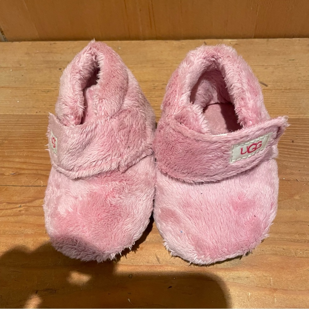 UGG Booties pink